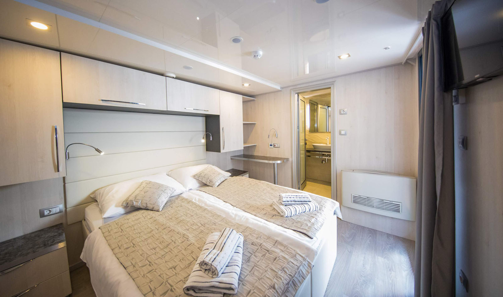Main Deck Cabin