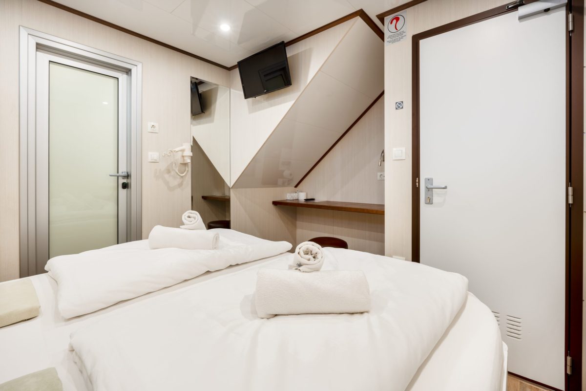 Invictus cabins (13)